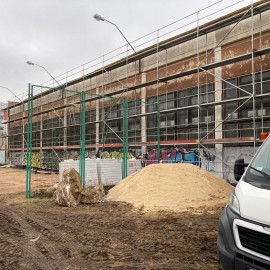 powiększ zdjęcie: Przebudowa sali gimnastycznej dla ZPS. Zobacz jak przebiegają prace