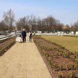 powiększ zdjęcie: Zobacz jak przebiega rewitalizacja fontann w parku Miejskim