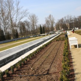 powiększ zdjęcie: Zobacz jak przebiega rewitalizacja fontann w parku Miejskim