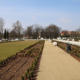 powiększ zdjęcie: Zobacz jak przebiega rewitalizacja fontann w parku Miejskim