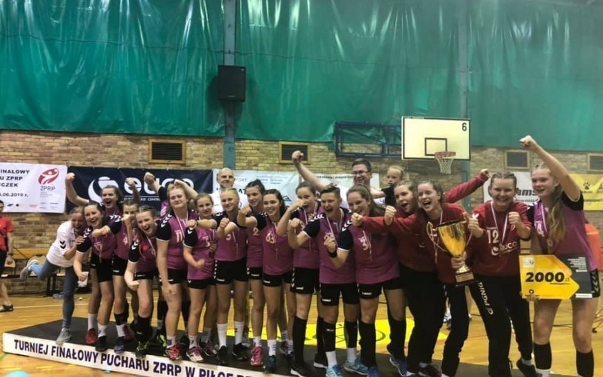 Legnicka Dziewiątka ogłasza nabór do klasy sportowej piłki ręcznej
