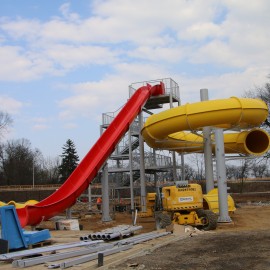 powiększ zdjęcie: Legnicki Park Wodny AquaFun. Powstaje nowoczesne i pełne atrakcji kąpielisko