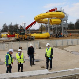powiększ zdjęcie: Legnicki Park Wodny AquaFun. Powstaje nowoczesne i pełne atrakcji kąpielisko