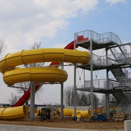 Legnicki Park Wodny AquaFun. Powstaje nowoczesne i pełne atrakcji kąpielisko