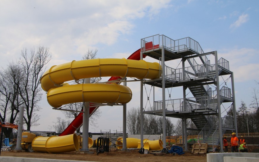 Legnicki Park Wodny AquaFun. Powstaje nowoczesne i pełne atrakcji kąpielisko