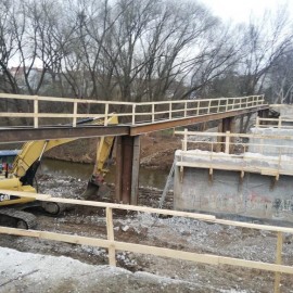 powiększ zdjęcie: Remont mostu na ul. Leszczyńskiej. Zakończono demontaż starych konstrukcji