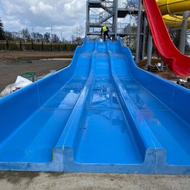 powiększ zdjęcie: Rośnie Letni Park Wodny AquaFun