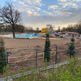 powiększ zdjęcie: Rośnie Letni Park Wodny AquaFun