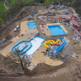 powiększ zdjęcie: Rośnie Letni Park Wodny AquaFun