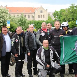 powiększ zdjęcie: Prezydent uczcił Dzień Weterana