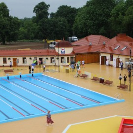 powiększ zdjęcie: Letni Park Wodny AquaFun w Legnicy gotowy. Goście czekają na najważniejszy sprawdzian