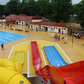 powiększ zdjęcie: Letni Park Wodny AquaFun w Legnicy gotowy. Goście czekają na najważniejszy sprawdzian