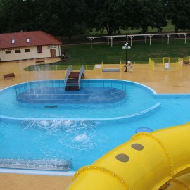 powiększ zdjęcie: Letni Park Wodny AquaFun w Legnicy gotowy. Goście czekają na najważniejszy sprawdzian