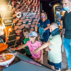 powiększ zdjęcie: Poznaj świat KGHM