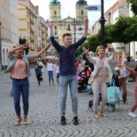 powiększ zdjęcie: Taniec, zdrowie i dobra zabawa. Dziękujemy, że byliście z nami w serCU miasta