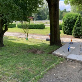 powiększ zdjęcie: Trwa rewitalizacja parkowych alejek w sąsiedztwie fontann