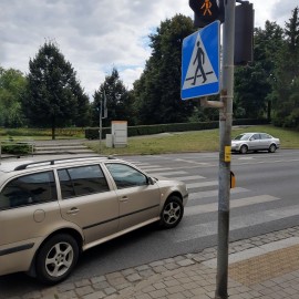 Dbamy o bezpieczeństwo. Montowane są  nowe sygnalizatory świetlne
