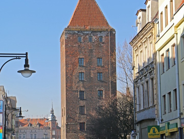 Kto przebuduje nawierzchnię ul. Chojnowskiej? Miasto szuka wykonawcy