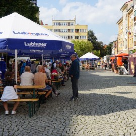 powiększ zdjęcie: To były super imieniny ulicy. Bawiliśmy się przez trzy dni