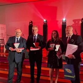 powiększ zdjęcie: Legnica w czołówce najlepszych i najbardziej rozwojowych samorządów