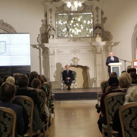 powiększ zdjęcie: Miasto podziękowało i nagrodziło wybitnych legniczan, instytucje, organizacje