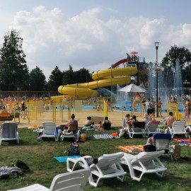 powiększ zdjęcie: Legniczanie i goście pożegnali nasz Park Wodny Aquafun. Mówią, że już tęsknią