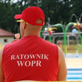 powiększ zdjęcie: Legniczanie i goście pożegnali nasz Park Wodny Aquafun. Mówią, że już tęsknią