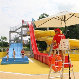 powiększ zdjęcie: Legniczanie i goście pożegnali nasz Park Wodny Aquafun. Mówią, że już tęsknią