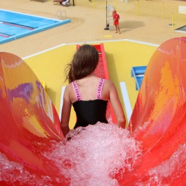 powiększ zdjęcie: Legniczanie i goście pożegnali nasz Park Wodny Aquafun. Mówią, że już tęsknią
