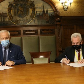 powiększ zdjęcie: Legnica liderem gospodarki odpadami w regionie. Obsługujemy już osiem gmin