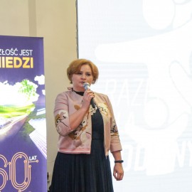 powiększ zdjęcie: Ponad sto osób uczestniczyło w konferencji „Razem dla rodziny”
