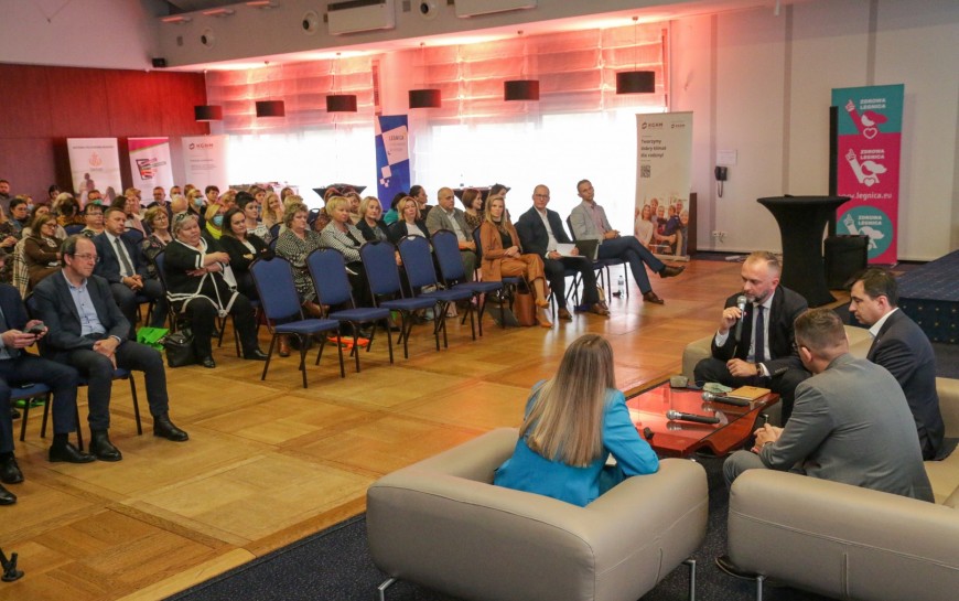 Ponad sto osób uczestniczyło w konferencji „Razem dla rodziny”