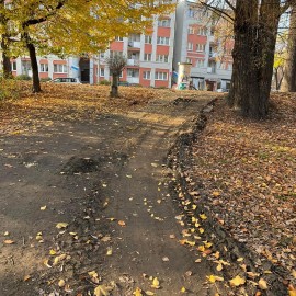 powiększ zdjęcie: Zakończyła się rewitalizacja alejek w sąsiedztwie fontann. Trwa w Alei Białej