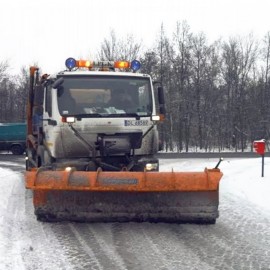 Legnica gotowa do akcji zima. Przygotowano ponad tysiąc ton piasku i soli