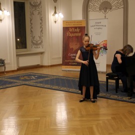 powiększ zdjęcie: Młody Paganini. W Akademii Rycerskiej młodzi wirtuozi zagrali utwory mistrza
