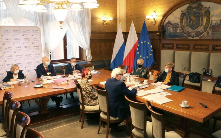 Budżet 2022 zaspokoi wiele potrzeb mieszkańców i rozwoju miasta