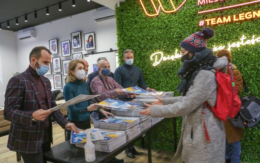 Kalendarz Miejski trafił do legniczan. Jego siłą są żywioły