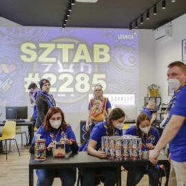 powiększ zdjęcie: Zagraliśmy z wielkim sercem. W puszkach ponad 226 tys. zł, ale jeszcze licytujemy