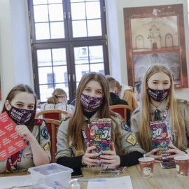 powiększ zdjęcie: Zagraliśmy z wielkim sercem. W puszkach ponad 226 tys. zł, ale jeszcze licytujemy