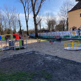 powiększ zdjęcie: LBO. Powstaje kompleks sportowo-rekreacyjny na ul. Kubusia Puchatka