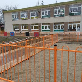 powiększ zdjęcie: LBO. Powstał kompleks sportowo-rekreacyjny na ul. Kubusia Puchatka