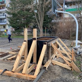 powiększ zdjęcie: LBO. Trwają prace na budowie pumptracku przy ul. Bydgoskiej