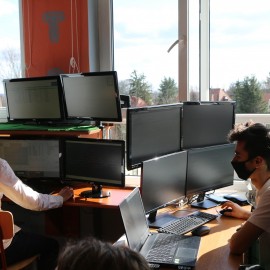 powiększ zdjęcie: W Henrykówce będą kształcić techników i mechaników pojazdów kolejowych