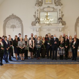 powiększ zdjęcie: Samorządowcy uhonorowani Medalami za Długoletnią Służbę