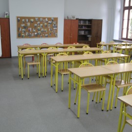 Solidarni z Ukrainą. Uchodźcy mogą być przyjmowani do legnickich szkół i przedszkoli