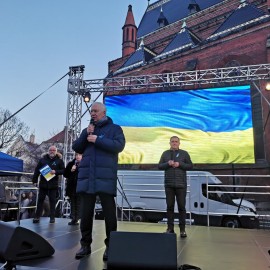 powiększ zdjęcie: Z wielkim sercem zagraliśmy dla Ukrainy. Jesteśmy z nimi solidarni
