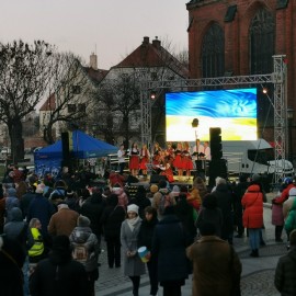 powiększ zdjęcie: Z wielkim sercem zagraliśmy dla Ukrainy. Jesteśmy z nimi solidarni