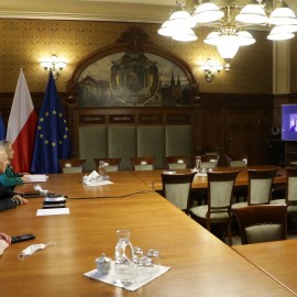 powiększ zdjęcie: Fundacja z Walii pomoże dzieciom uchodźców z Ukrainy