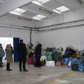 powiększ zdjęcie: W Legnicy powstały centra logistyczne darów (huby)