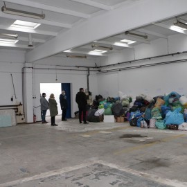 powiększ zdjęcie: W Legnicy powstały centra logistyczne darów (huby)